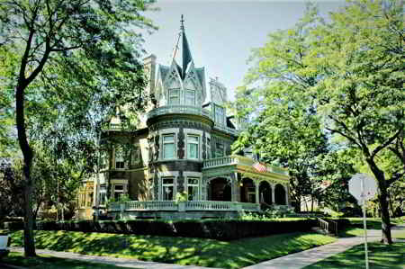 A Beautiful corner House in Milwaukee.